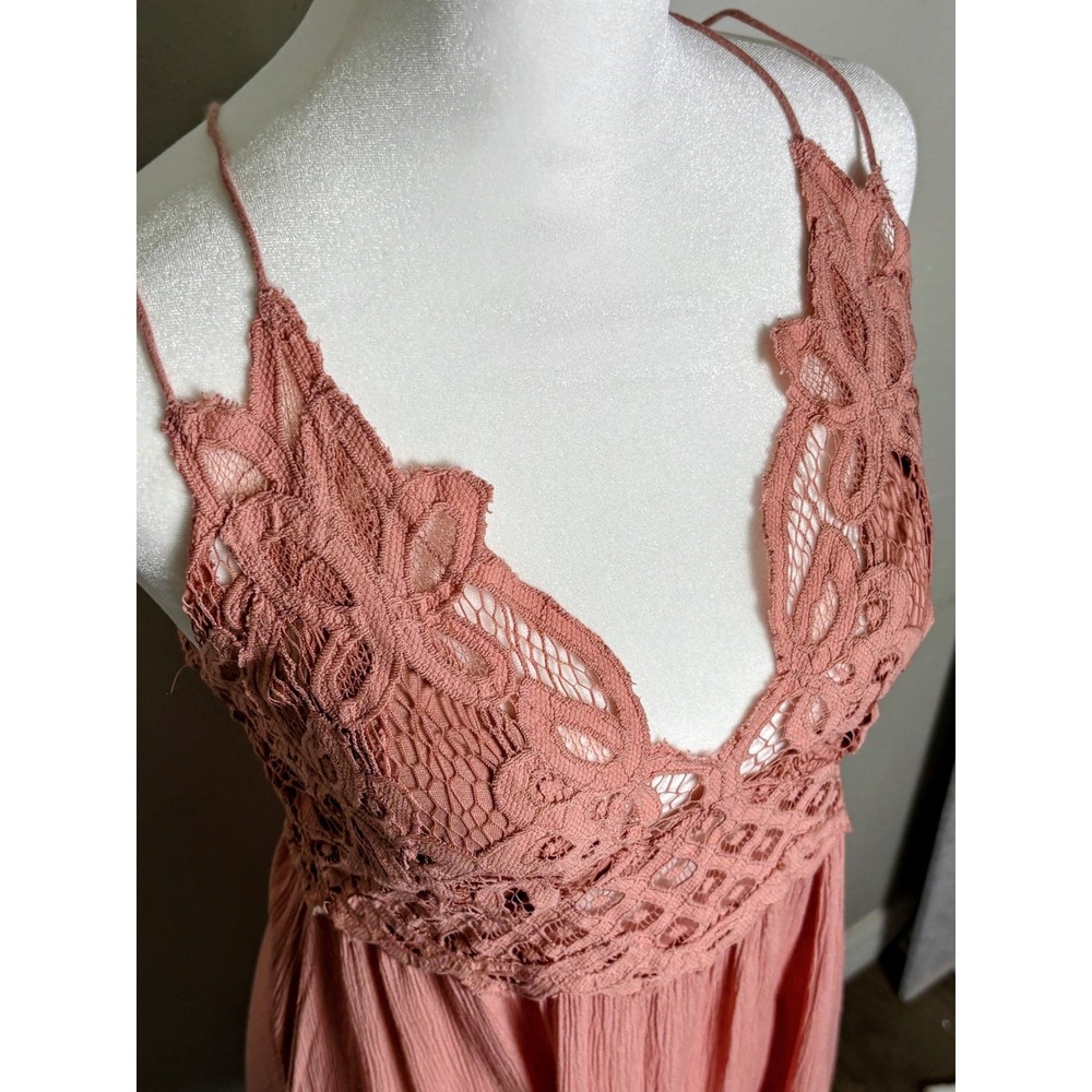 Free People FP One Adella Slip Dress Boho Lace Ruffle Dusty Rose Pink Medium - Picture 3 of 7